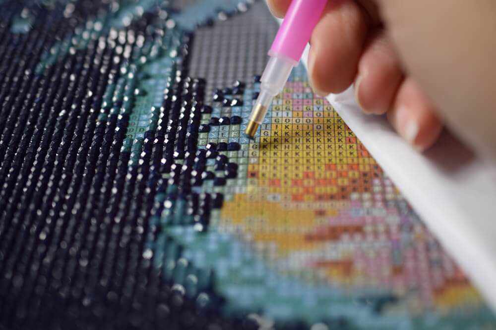Diamond Painting How To Use Release Papers #diamondpainting #howto  #homecraftology 