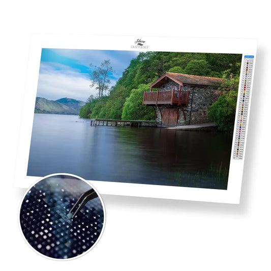 Cabin by the Lake - Premium Diamond Painting Kit - 45x30cm / 18x12’’ / Square (Most Popular) - Diamond Painting Kit
