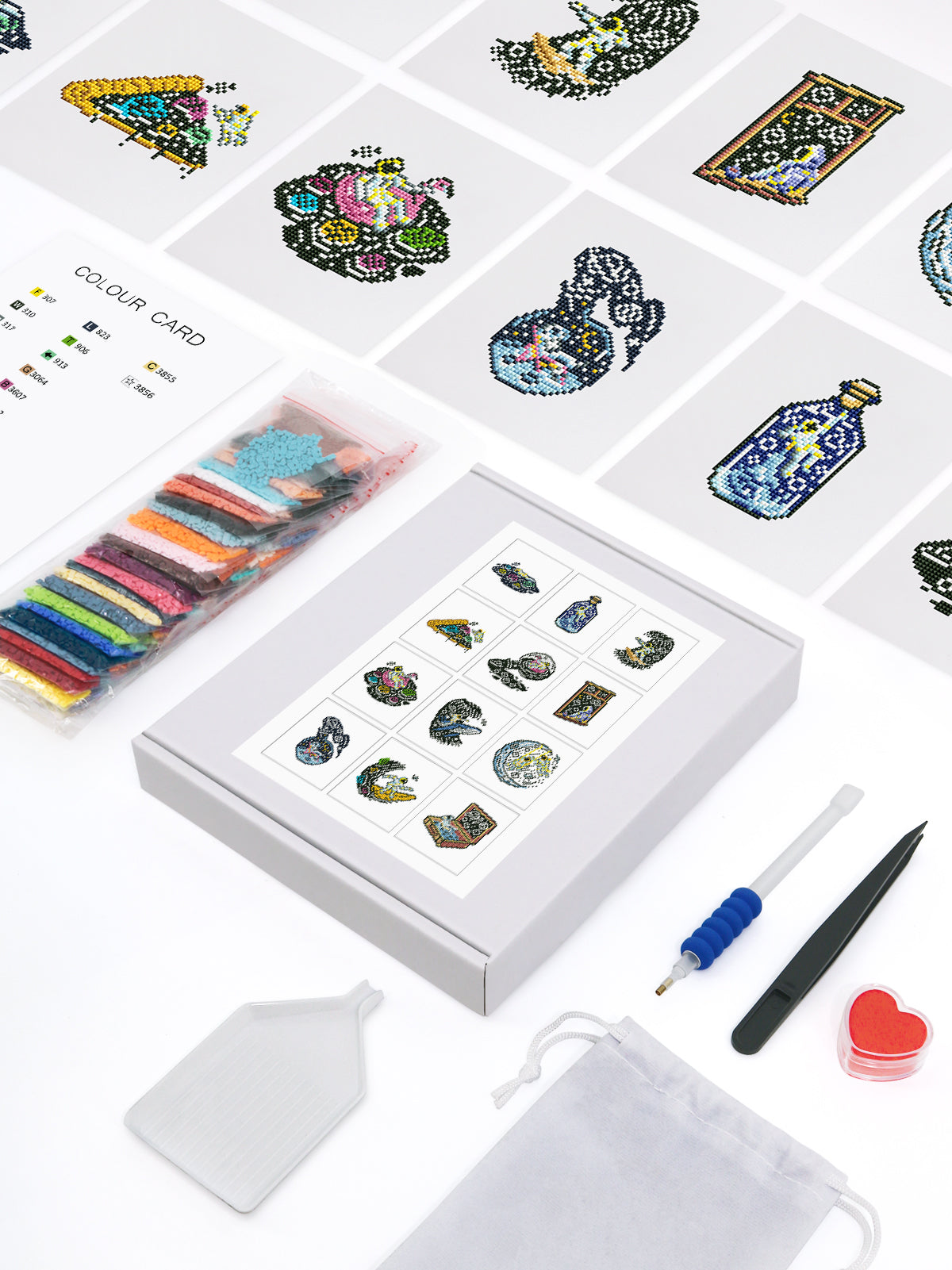 Set of 12 Astronaut - Mini Diamond Painting Kits