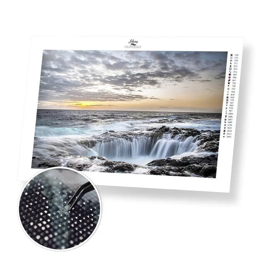 Underwater Waterfall - Premium Diamond Painting Kit - 45x30cm / 18x12’’ / Square (Most Popular) - Diamond Painting Kit
