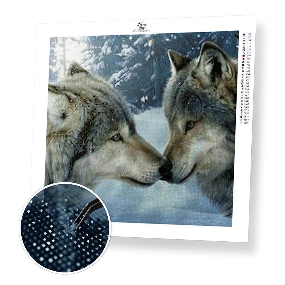 Wolves Kissing - Diamond Painting Kit - Home Craftology