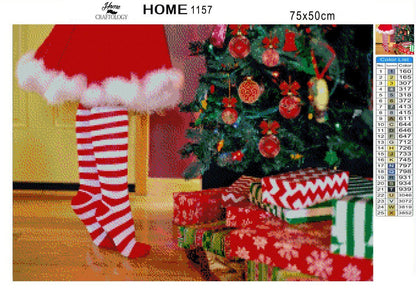 Decorating the Tree - Diamond Painting Kit - Home Craftology