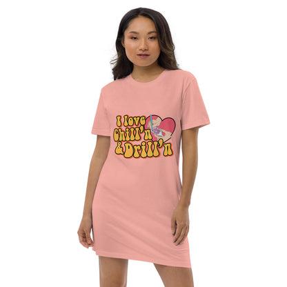 I love chill'n & Drill'n Organic cotton t-shirt dress